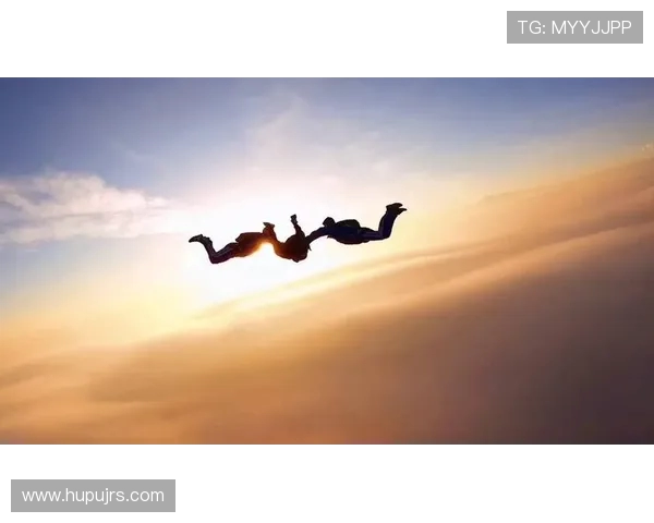 极限运动的魅力与挑战:深入杭州极限运动队的团队协作之道