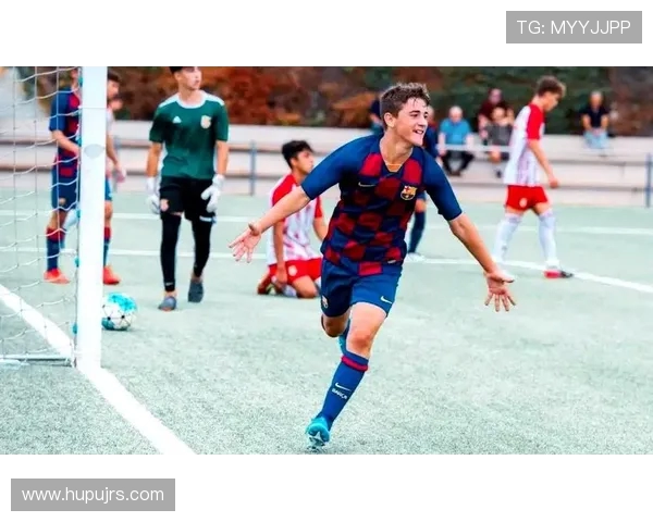 加维在球场上的突破与成长：解析他如何成为足球界的新星